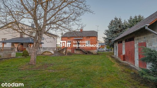 Dom z dwoma budynkami gospodarczymi | 70 ar
