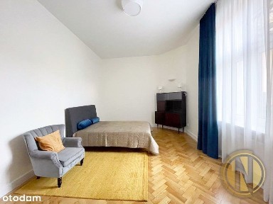 Stare Miasto | Kapucyńska | 60m2 | Eng