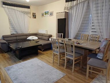 Wynajmę mieszkanie 3-pokojowe