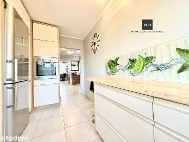 Mieszkanie 3-pokojowe na Orbitalnej, w bloku