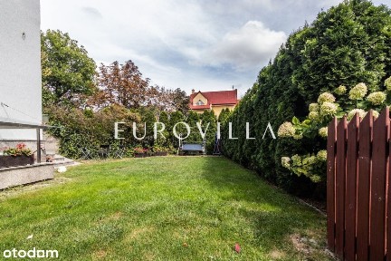 ul. Nowoursynowska, Ursynów-Centrum, Ursynów, Warszawa, mazowieckie