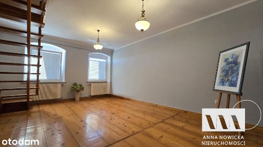 mieszkanie z ogrodem, garażem i pomieszczeniami gospodarczymi