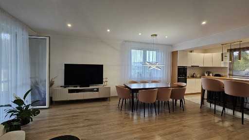 Parterowy przytulny Dom jednorodzinny w Dobryninie pod las