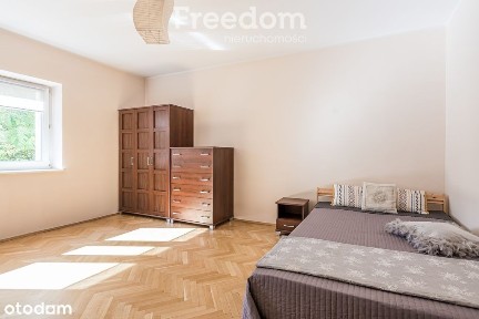 Ciche mieszkanie na wynajem przy Placu Bankowym