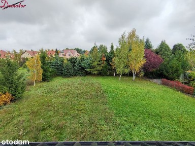 Ziemnice, dom z widokiem na jezioro