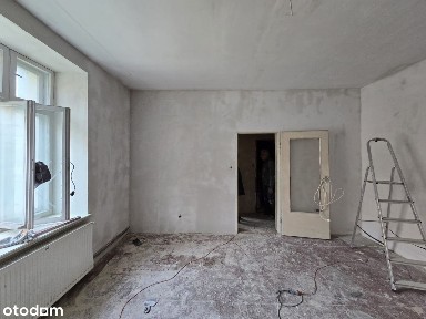 2 pokojowe mieszkanie na 1 piętrze