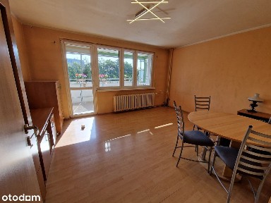 Sprzedam duże M4 I piętro co miejskie niskie opłaty