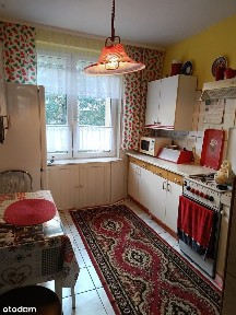 Łódzka osobna jasna kuchnia,balkon,dwustronne,blok niski/cegła,komórka