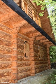 NA SPRZEDAŻ - urokliwy dom góralski z bali w Beskidzie Wyspowym