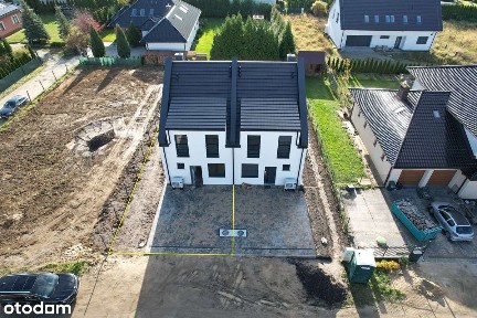 Nowoczesny dom w zabudowie bliźniaczej - Mierzyn