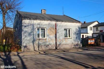 Dom blisko centrum miasta ul św Barbary Jędrzejów.