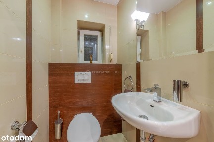 Na sprzedaż dom w Ksawerowie-duża działka,3 garaże