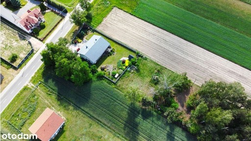 Dom pod miastem z własnym lasem