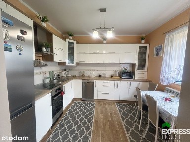 Dwa domy na jednej działce - Pisanica gm. Kalinowo