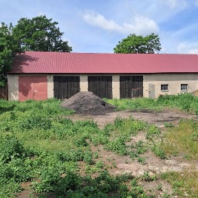 Siedlisko budynki dom nieruchomość pod działalność