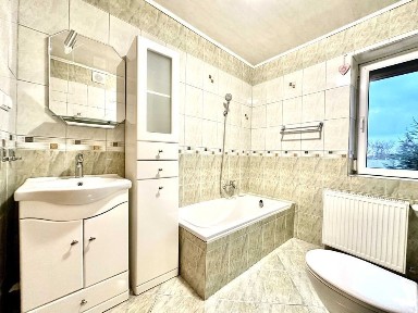 Mieszkanie/dom z ogrodem i garażem - idealne dla Twojej rodziny! Rybna