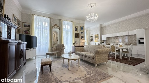 Luksusowy apartament 151 m w odbudowanej kamienicy. Centrum Szczecina.