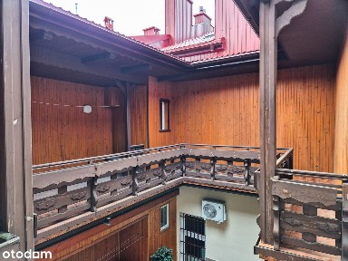 Mieszkanie Lokal biurowy 182 m² w kamienicy w centrum