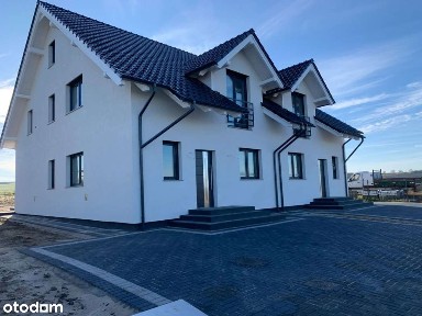 Sprzedam dom jednorodzinny dwulokalowy cena za 1/2