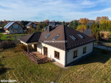 Dom o dużym potencjale / 7 pok / 10 ar