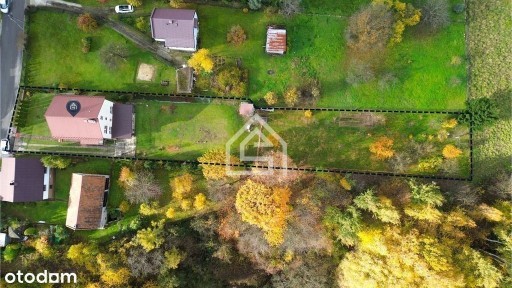 Przestronny dom rodzinny z ogrodem na sprzedaż