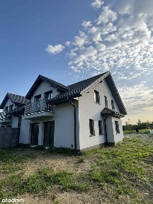 Dom na nowym osiedlu Ostoja w Brzesku/Jadownikach.