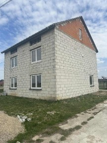 Sprzedam działkę z domem, Szaruty.