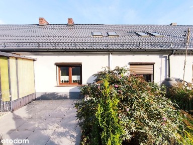 Dwupoziomowe mieszkanie z ogródkiem, Konin-Maliniec