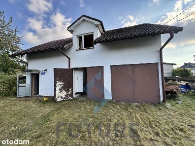 Dom wolnostojący Wojcieszyce - duże garaże