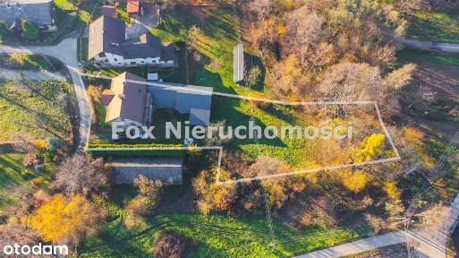 Kameralny dom, z dużym garażem|warsztat