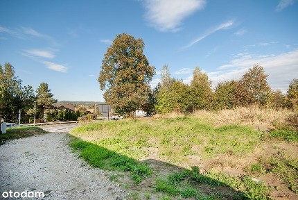 Nowoczesny, ekologiczny bliźniak w stanie deweloperskim Kochanów