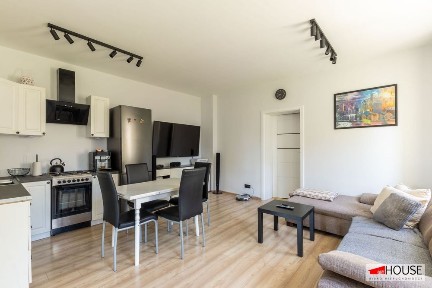 Parter- własne wejście-po remoncie-44,40 m2-ul. Łokietka