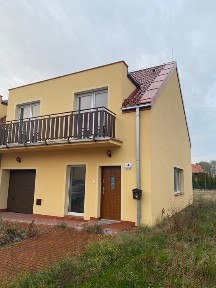 Dom w zabudowie bliźniaczej