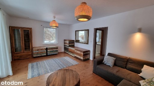 Skandynawski styl, 3 sypialnie, uroczy ogród