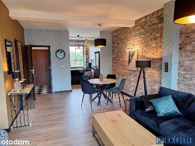 Dom, 92 m², Katowice