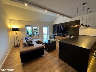 Duży dwupoziomowy apartament z sauną 89 mkw