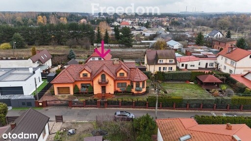 Piękny dom 274 m2, 6 pokoi, 3 łazienki, dz.1027 m2