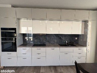 Nowoczesne 3 pokoje z balkonem i klimatyzacją