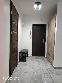 38mkw ul.Batorego-2 pokoje z dużym balkonem przy metrze P. Mokotowskie