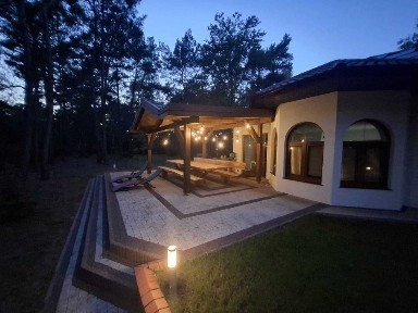 Sprzedam dom w cichej pięknej okolicy gotowy do zamieszkania