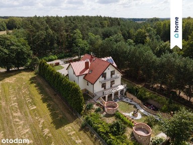 Niezwykła rezydencja z Basztami