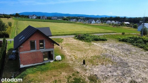 Dom do wykończenia w spokojnym, widokowym miejscu