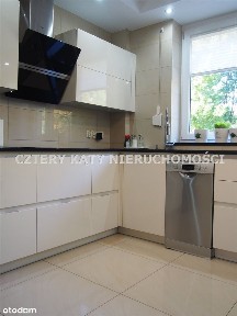 Umeblowany dom w centrum miasta - nowa cena!