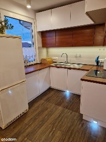 Przytulne mieszkanie z balkonem na 10. piętrze, blisko Katowic