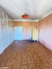 Mieszkanie z możliwością przerobienia na 2 kawalerki.