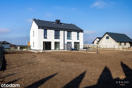 Nowoczesny dom w spokojnej okolicy - idealny dla rodziny | Kołdowo |