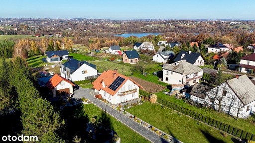 Dom jednorodzinny z garażem i ogrodem, Brzączowice, gm. Dobczyce