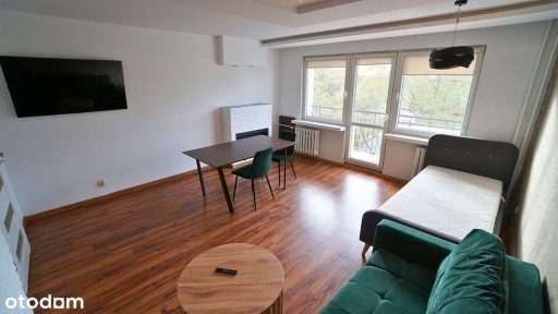 3 pokojowe z balkonem i windą