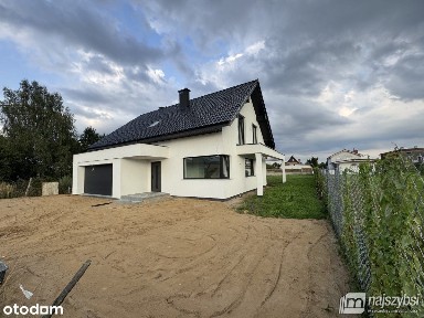 Białogard-Piękny Dom W Cichej Okolicy