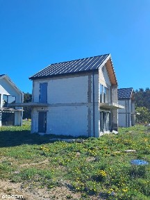 Dom nad morzem w spokojnej okolicy